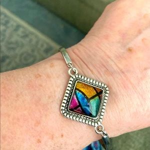 NWT. Geometric silver tone handmade adjustable bracelet